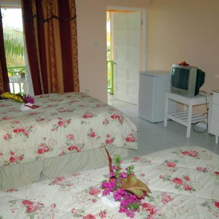 Our Past Time Hotel Negril Rom bilde