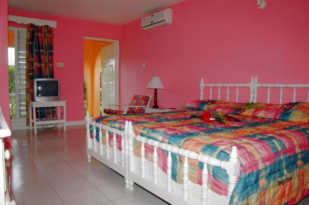 Our Past Time Hotel Negril Rom bilde