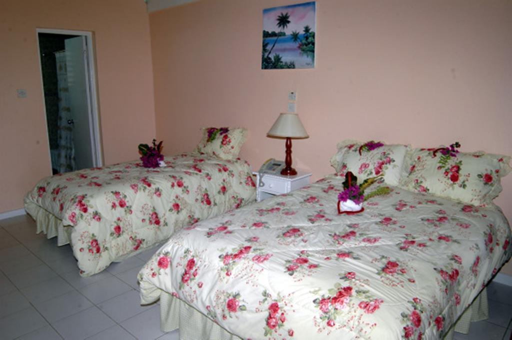 Our Past Time Hotel Negril Rom bilde