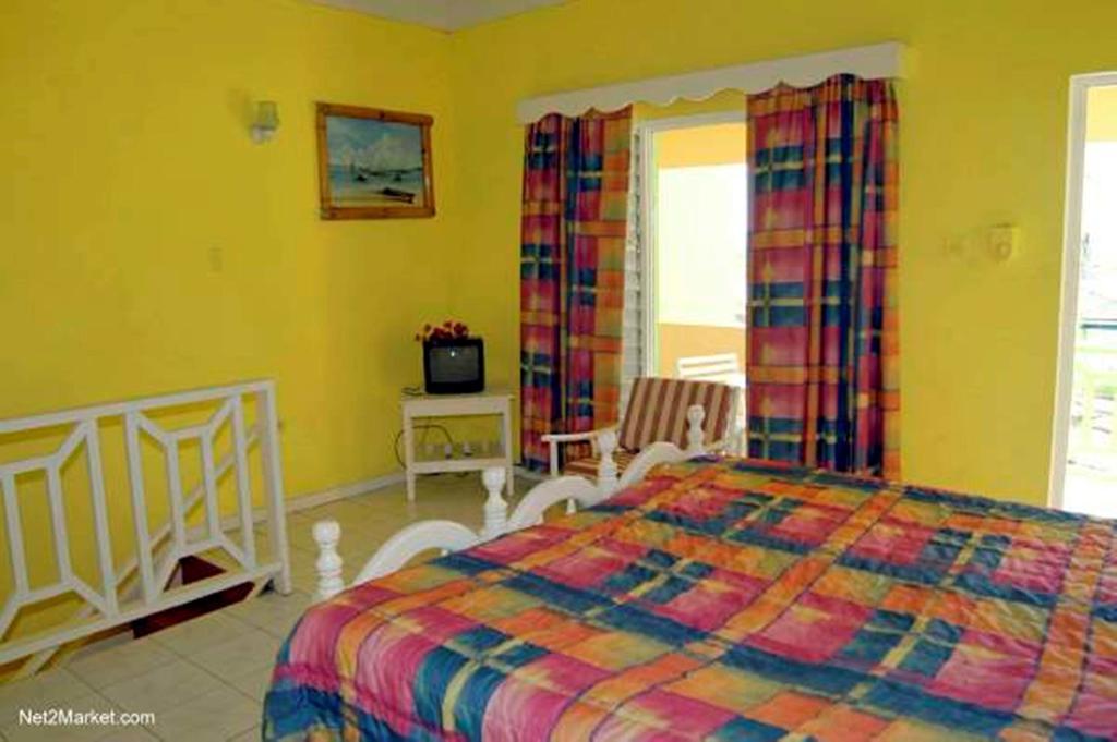 Our Past Time Hotel Negril Rom bilde